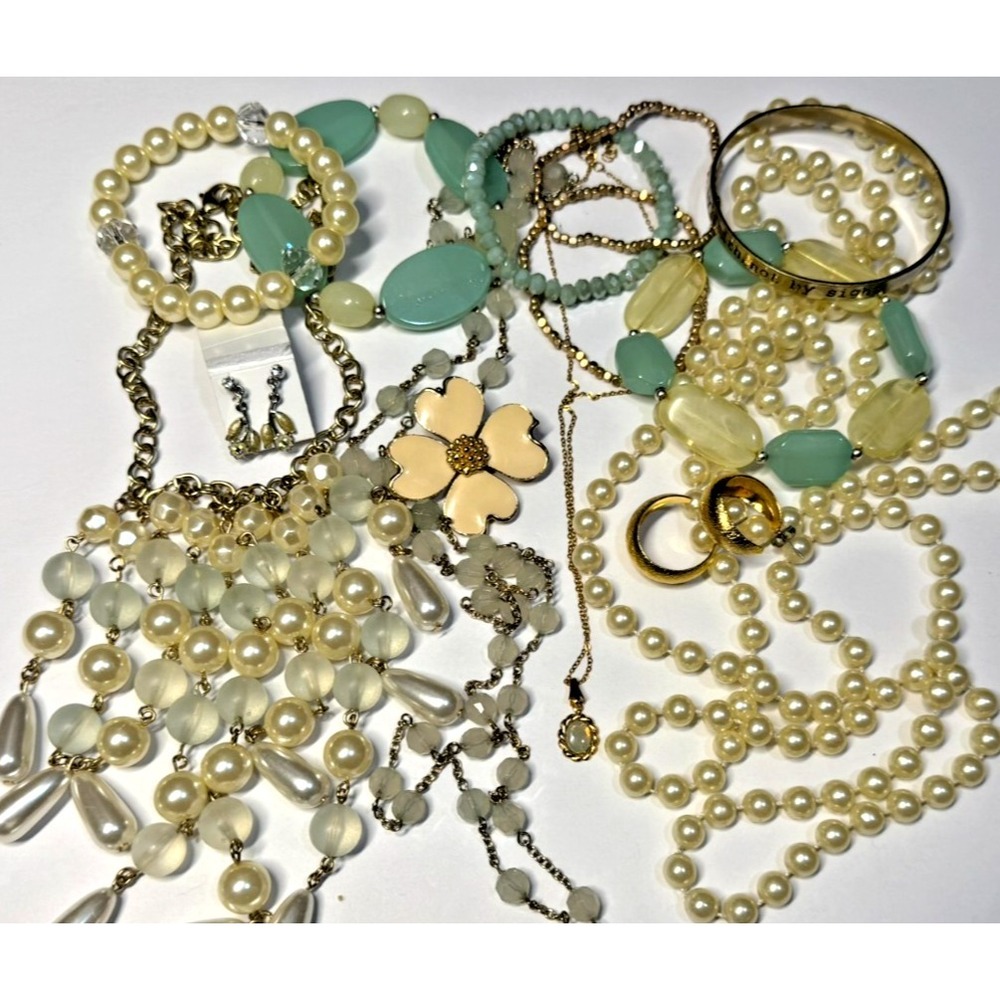 Mixed Estate Lot‎ (13) Fashion Jewelry Pastel Spring Floral Pearl Opal Gold Tone